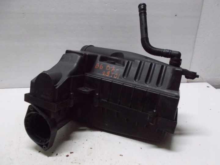 VW PASSAT B6 KOMBI 1.9 TDI 07R SCATOLA FILTRO 3C0129607AF