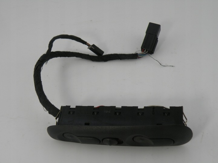 vypínač PANEL okna OPEL OMEGA 4670701 OPEL