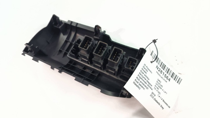 távirányító 73832-86R1-LH SUZUKI VITARA II LIFT