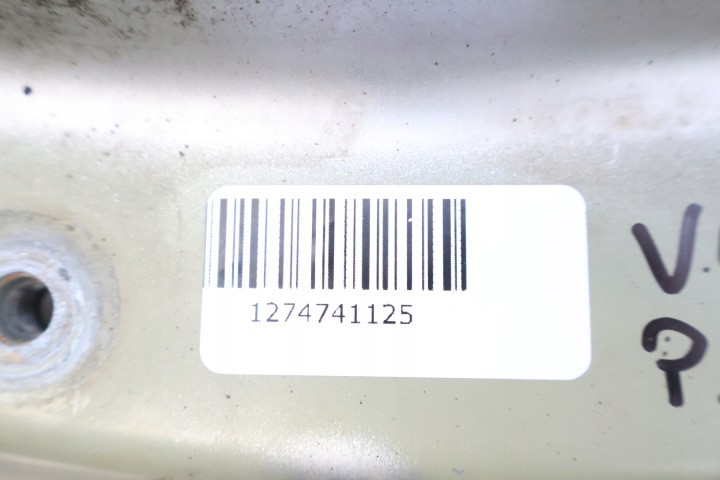 VOLVO V60 II QUARTER FARTUCH NIVEL 711 8