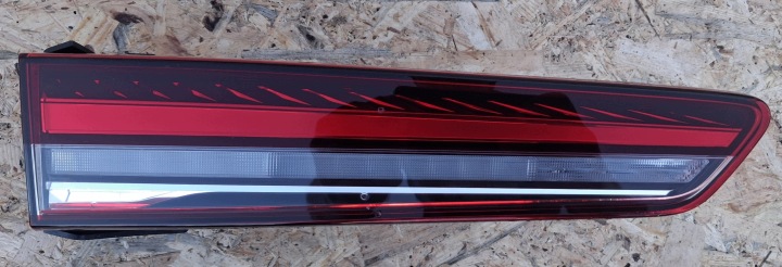fanale faro sinistra posteriore sinistra posteriore W portellone SKODA KODIAQ II 2025R 57H945093
