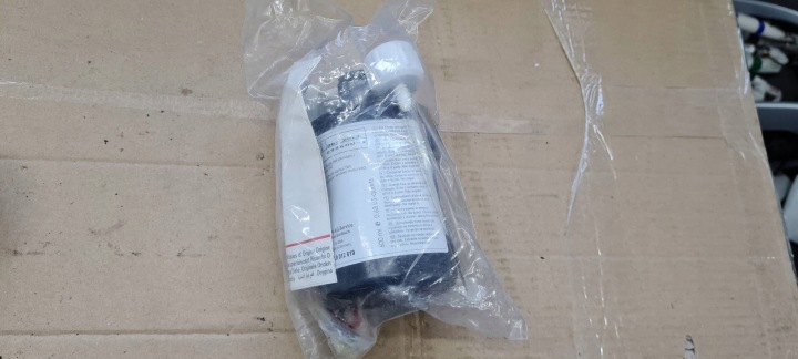 Q5 8R VW AUDI SEAT SKODA USZCZELNIACZ KLEJ TMS pneumatici, gomme 4L0012619 A4 B8 A5