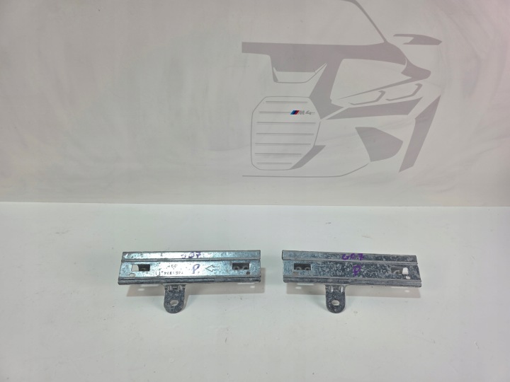 bracket holder handles of the roof right BMW X7 G07 LCI 7451374