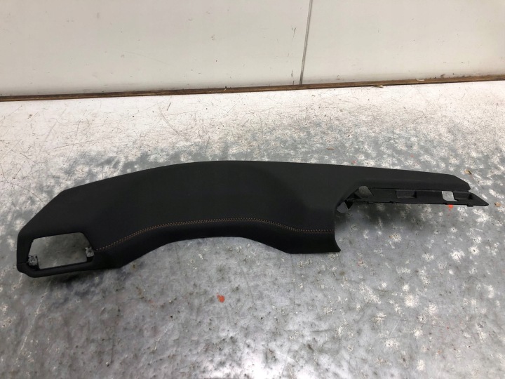 Blende Abdeckung DEKOR konsole CUPRA BORN 10F858061C
