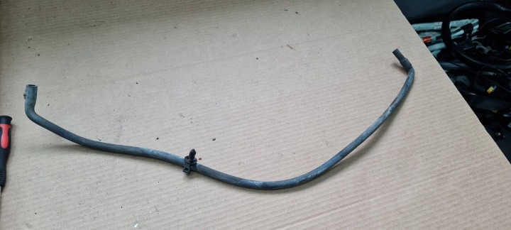 A4 B9 8W Conduit pieces tuyaux ODPOWIETRZNIK Feux phare 8W0941717A