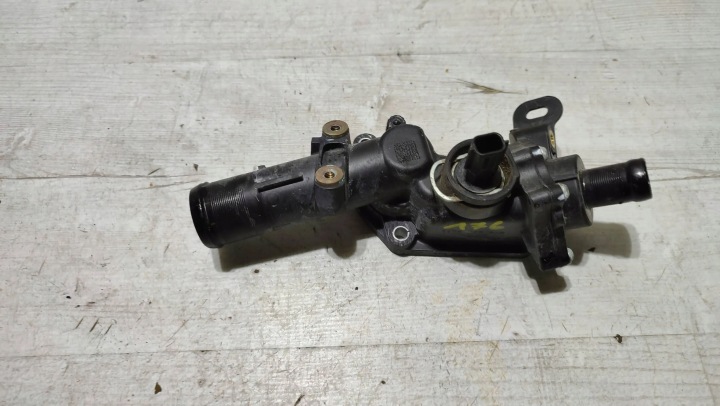 Mercedes-Benz A W176 2017 thermostat housing