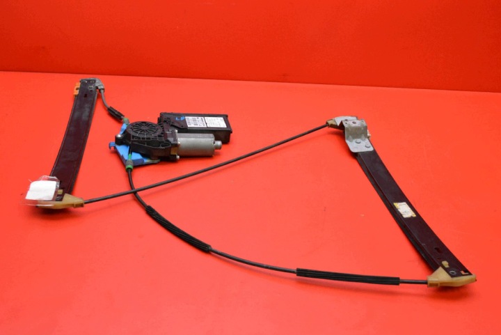 window regulator left front EU 8E1959801H AUDI A4 B7 sedan 04-08