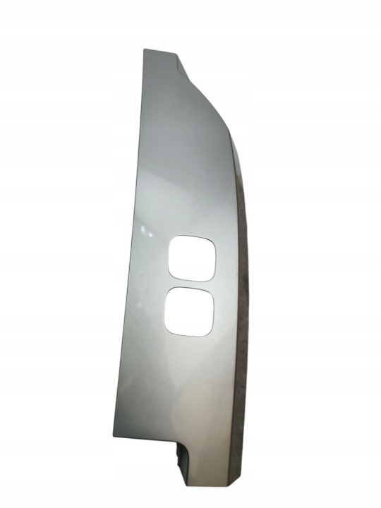Blende Abdeckung Blende Gehäuse Leuchte rechts heck LAND ROVER DEFENDER II L663 L8B2-28660-ACW