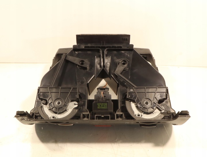 Center Air Vent Short Volkswagen Golf V 6