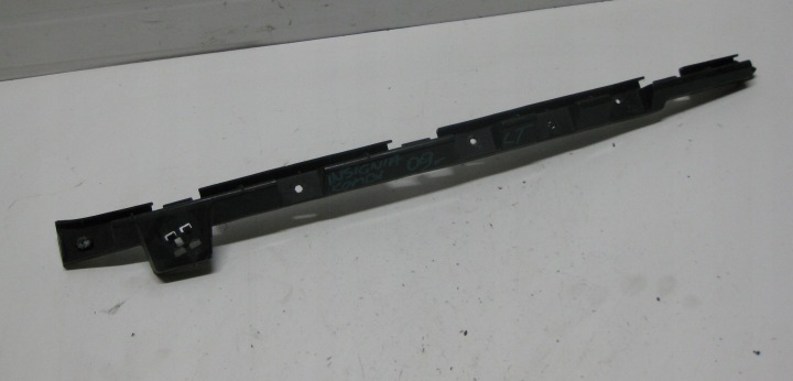 OPEL INSIGNIA A Stütze Halter stoßstangenführung links heck 13239123
