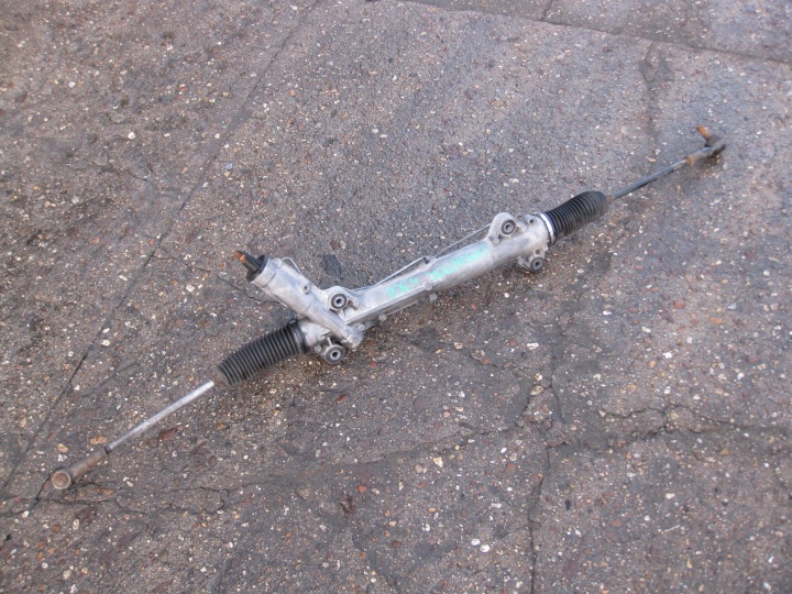MERCEDES SPRINTER W906 Boîte direction A9064600800