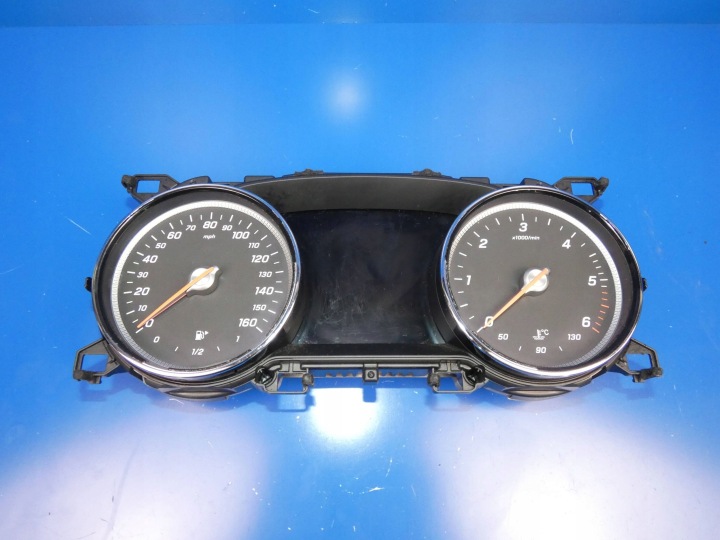 MERCEDES E KLASA W213 Instruments tachymètre compte tours WERSJA ANGIELSKA
