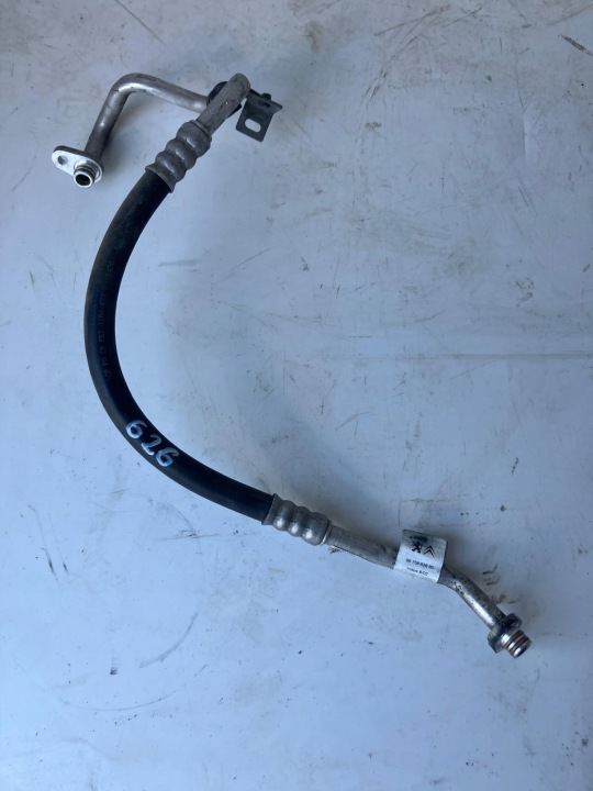 Tuyau Climatisateur air conditionné CITROEN C4 PICASSO II 2.0 BLUE HDI 9675862680