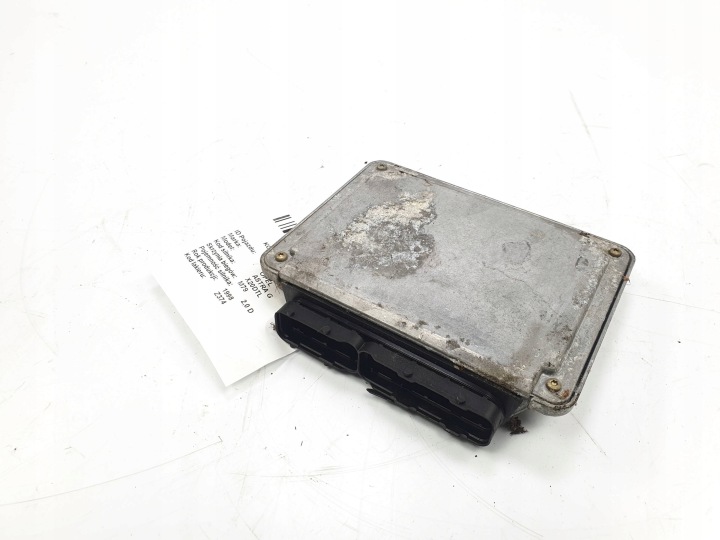 Computer DES MOTORS ECU 0281001674 OPEL ASTRA G