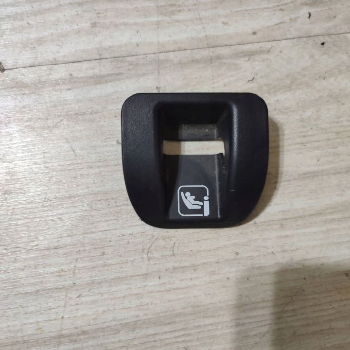 utikač ISOFIX Suzuki Vitara (LY) 8722861M0