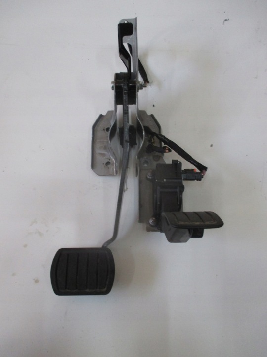 plynový pedál brzdy PEUGEOT 508 II 9836042080