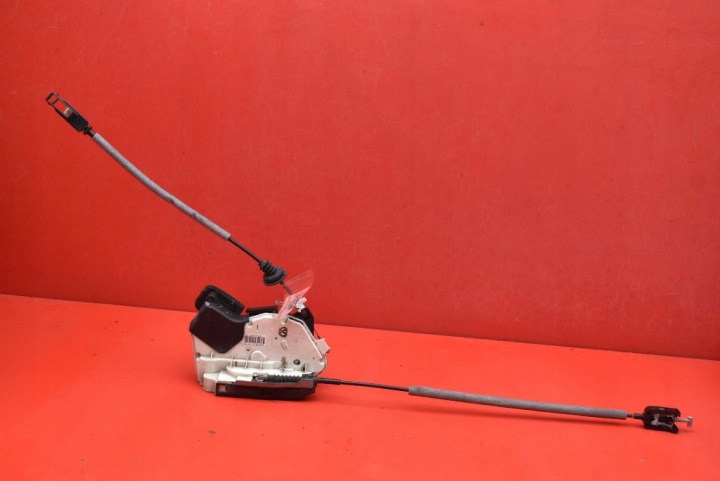 de la Serrure Portière Droite Avant Avant EU 5K1837016B VW POLO 5 V 6R 5D HB 09-15