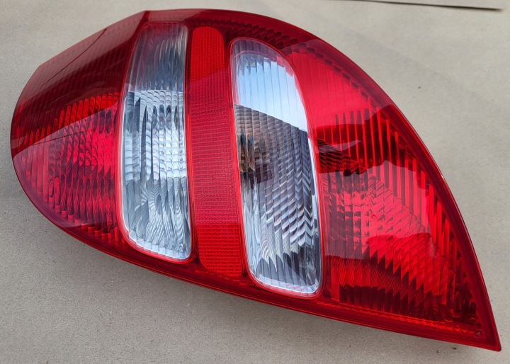 light right rear part rear WKLAD ZAROWKI MERCEDES A W169 OE EUROPA A1698200464