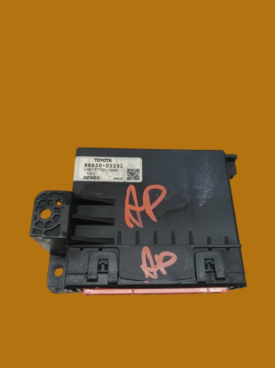 module of the air conditioning 88650-05251 Toyota Avensis III (2009-)