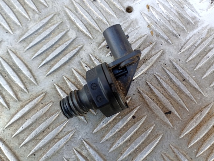 VOLVO FH FM Sensor Druck Achsträgers airbag 22677703