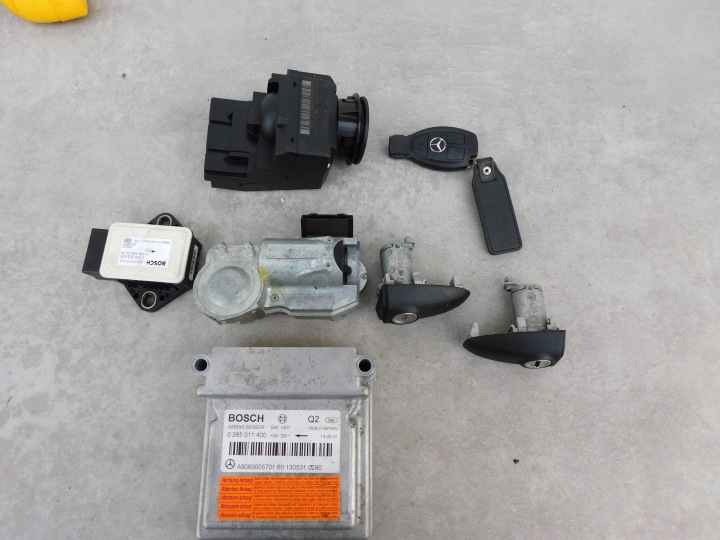 A9069003901 Mercedes Sprinter 906 Allumage Clé rygiel sensory wkladki