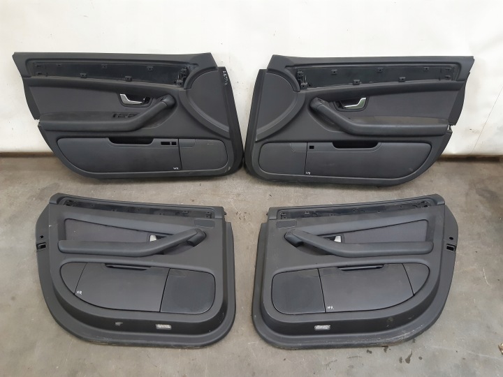 Laterale / lato materialowe kpl Audi A8 D3
