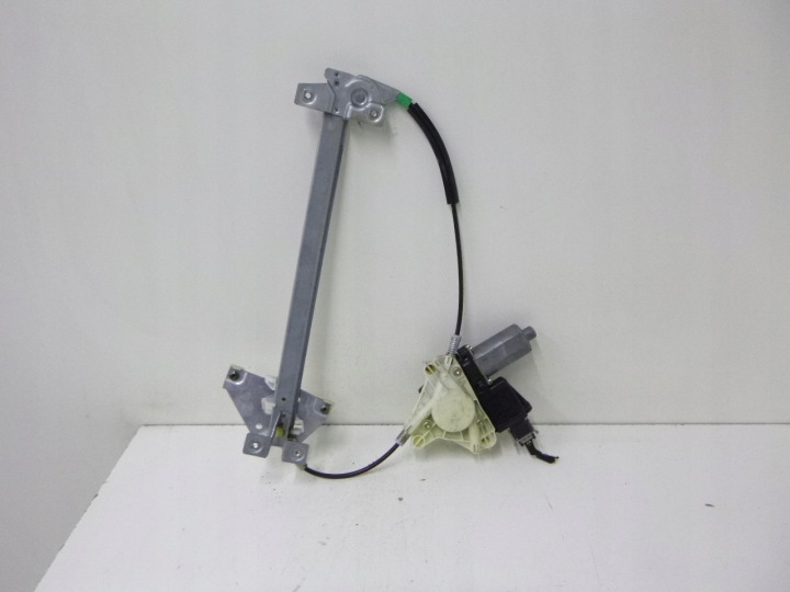 mechanism of the window rear part left Mitsubishi Space Star 99r.