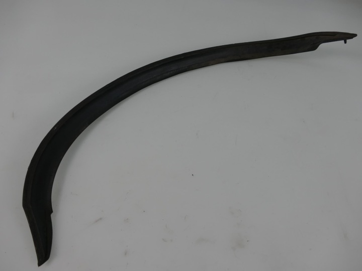MERCEDES R172 SLK W172 cover of a fender moulding L