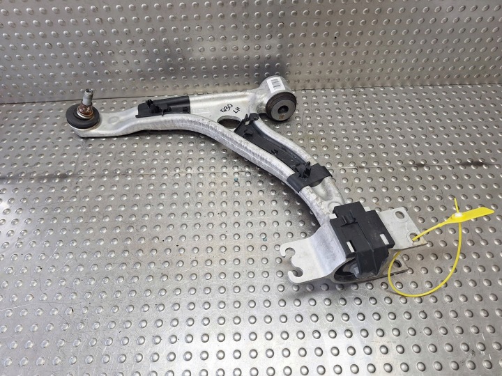 Querlenker links vorne INFINITI Q30 15-19