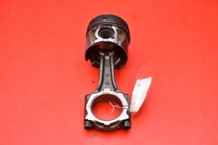 piston connecting rod OPEL ASTRA 4 IV J 1.7 CDTI 125KM 09-12