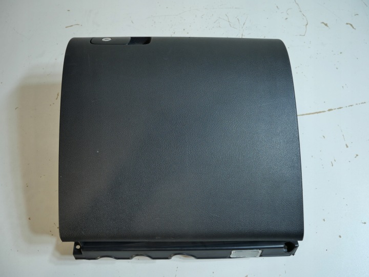 VW GOLF VI plus passenger compartment of the passenger 5M1857097Q
