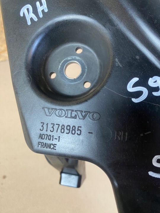 FRASCO APRENDIDO OE VOLVO S90 V90 31378985 8