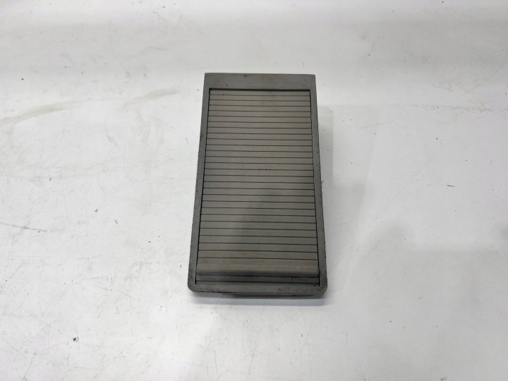 žaluzia vzduchove vedenie TUNELU AUDI A3 8P LIFT 8P0863269