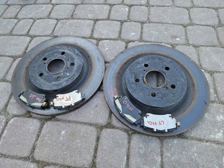 Disques Arrière Arrière Disques Neuf komplet Frein Toyota Highlander XU70