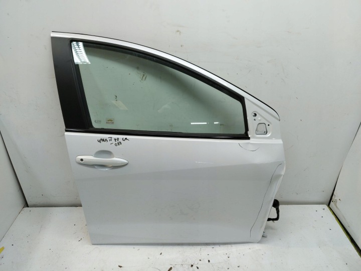 Toyota Yaris IV P21 Portière Droit Avant Avant