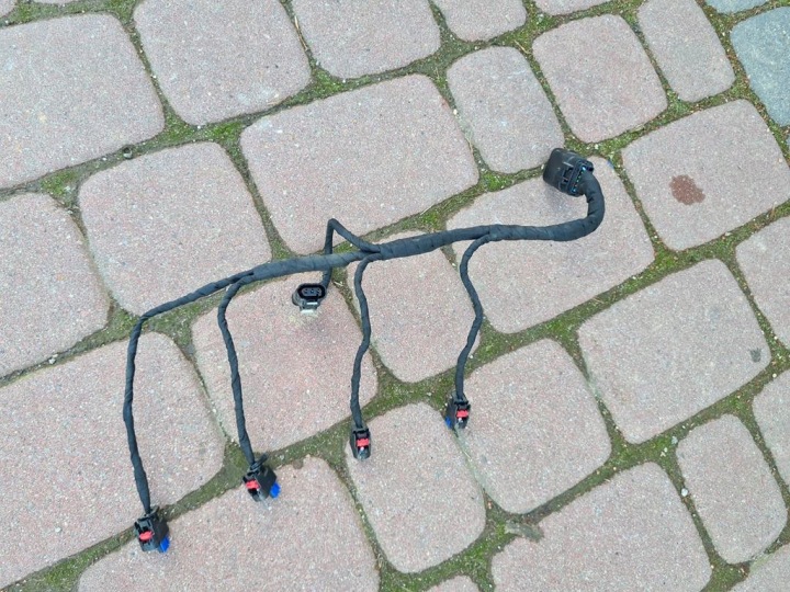 Kabelbaum kabelbaum kabelsatz Einspritzdüse Opel Astra K V 12685818