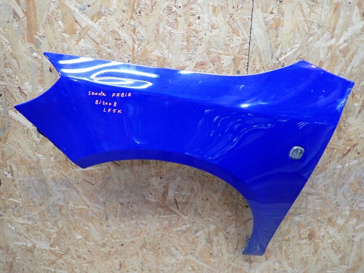 Aile Gauche Avant Avant SKODA FABIA 2 II ROOMSTER 5J 06-14R Couleur LF5K