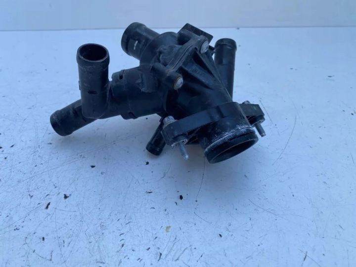 Termostat MERCEDES-BENZ A (W176) A2702000615 2.0L bencin 265kW 2014 8