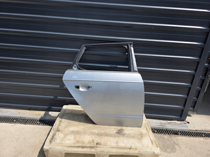 Portière Droite Arrière AUDI A3 8V 8V4 SPORTBACK LZ7G 2011-2018 Original !!!