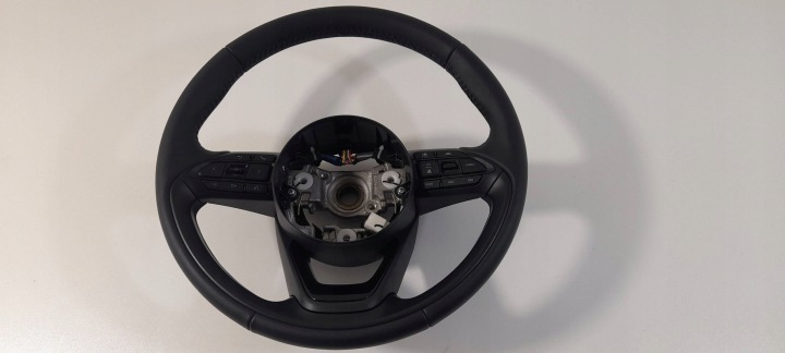 Toyota Yaris XP21 / Yaris Cross steering wheel, skorzana 6436038 (L329)