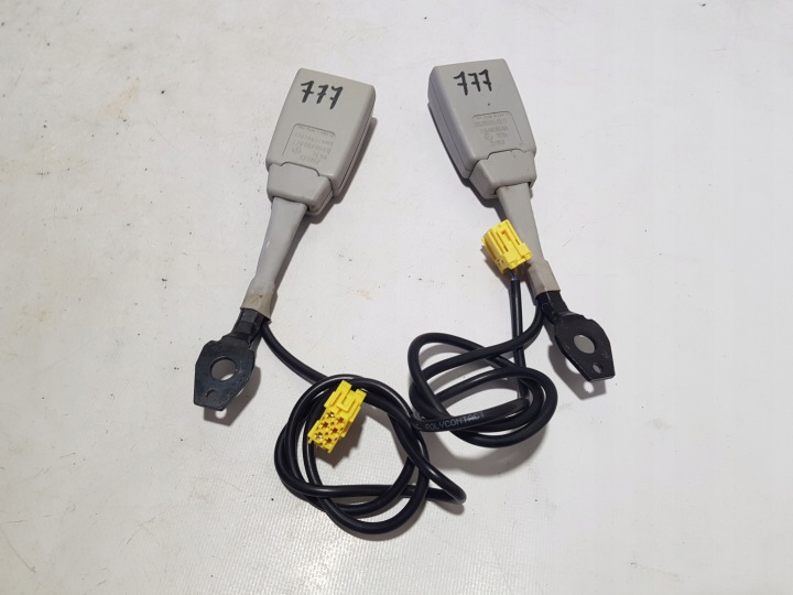 ZAPINKA öv, szíj links vorne MERCEDES SL R230 A2308600069