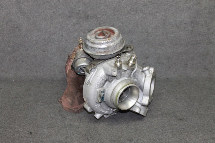 BMW F30 F10 F01 F15 N57D30B N57 3.5D 4.0D 313KM turbo - 8508092