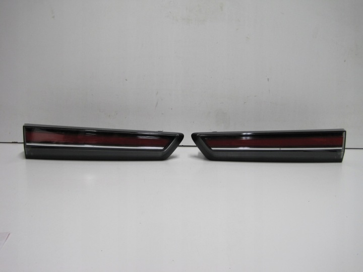 Licht hinten OPEL MOKKA B auf Heckklappe 9833944480 9833944580 heck