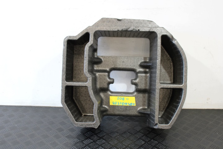polystirene boot floor well 9837812480 PEUGEOT 208 II 2 1.2 THP
