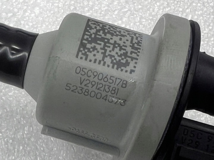 Skoda Kamiq Zzoemkodezz vákuumcső 8