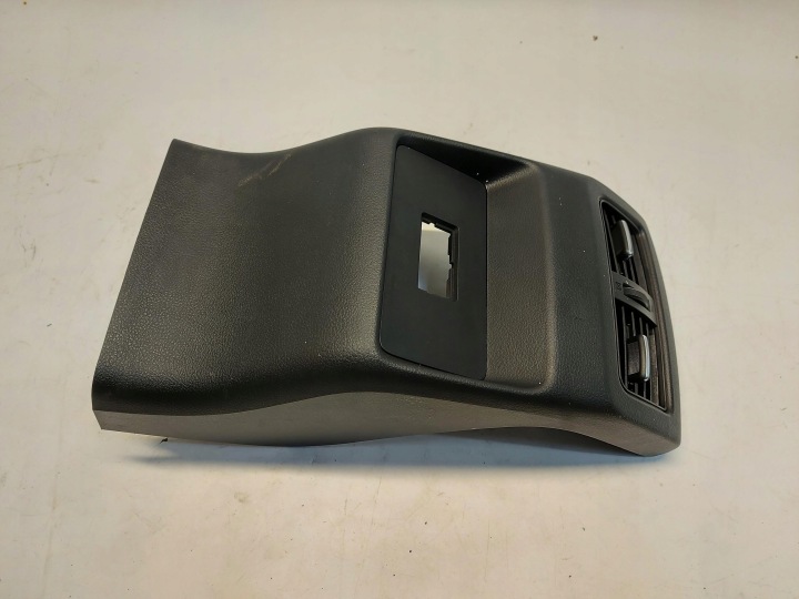 Nissan X-TRAIL T33 IV 2023r grid air conditioning devices tunel central