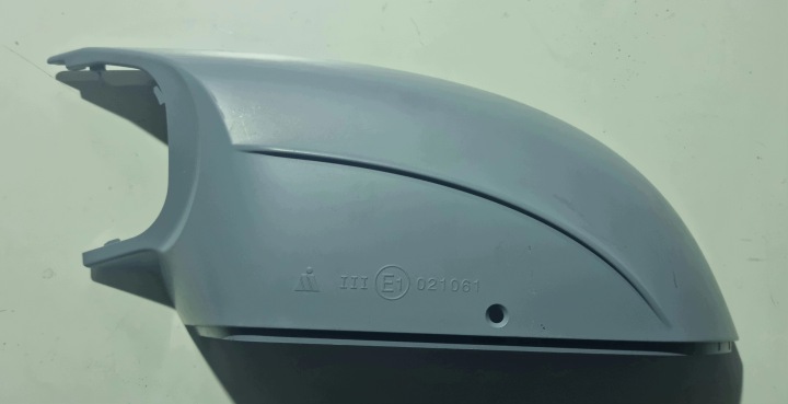 AUDI A8 D4 cover mirrors of left left A2526415