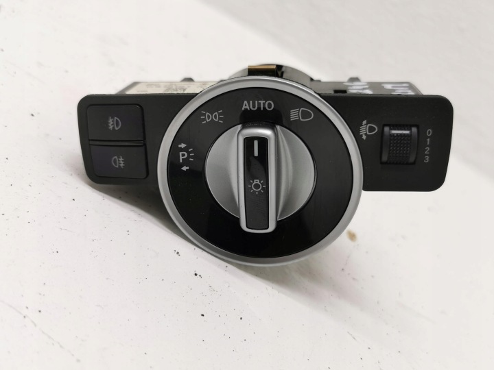 vypínač světel MERCEDES B-třída W246 A2049053003