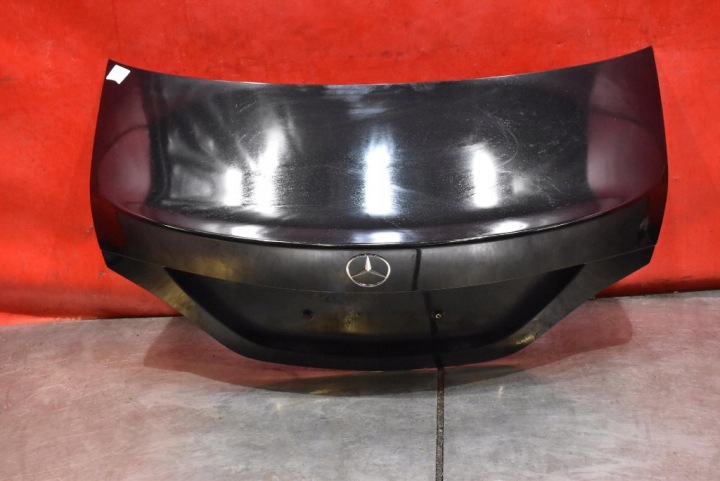 heckklappe kofferraumdeckel Kofferraum heck hinten schwarze MERCEDES CLA C117 AMG Sedan 13-16
