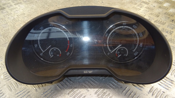 SKODA OCTAVIA III dials dials UK 5E0920961C